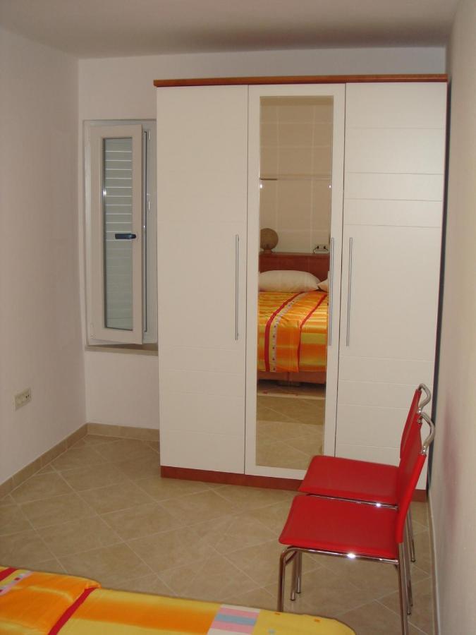 Rosetta Apartment *
